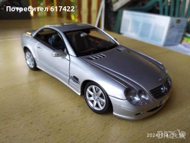 1:18 Mercedes-Benz SL 500 (R230) Minichamps, снимка 1