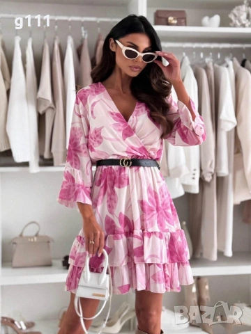 Ефирна цветна рокля 