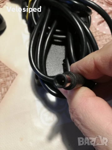 Оригинално Зарядно за лаптоп Dell - 19.5V / 9.23A / 180W, снимка 2 - Лаптоп аксесоари - 52938346