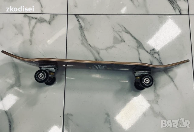 Скейтборд SPARTAN CANADIAN 290, снимка 4 - Скейтборд, ховърборд, уейвборд - 50614942