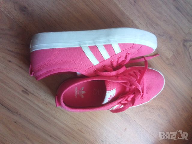 Adidas Nizza дамски оригинални UK 5.5, снимка 5 - Маратонки - 46426787