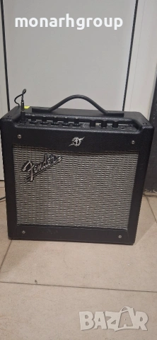 Усилвател Fender Mustang I V.2
