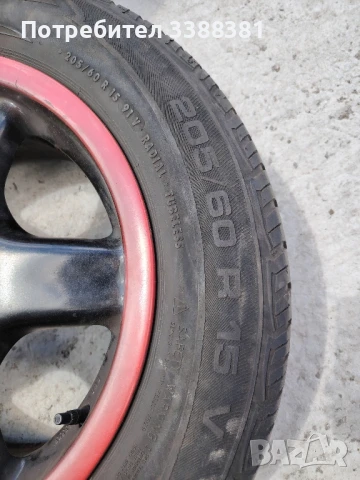 205/60/15 4 броя, снимка 2 - Гуми и джанти - 51013256