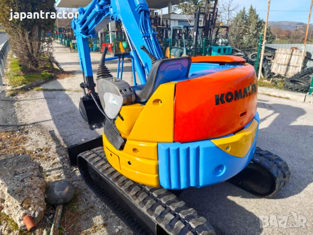 багер Коматцу 2,8 тон, снимка 12 - Индустриална техника - 53813418