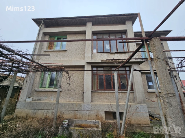 Двуетажна къща град Попово, снимка 5 - Къщи - 53282898