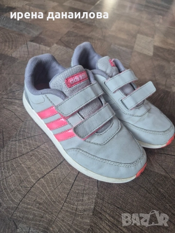 Детски маратонки за момиче Adidas 31