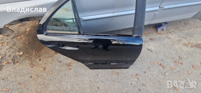 Задна дясна  врата за Mercedes w203 C-Class Седан