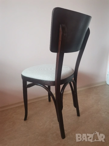 Ретро стол Тонет реставриран, снимка 2 - Столове - 53922832