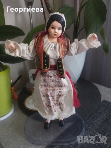 Кукла в носия, снимка 2 - Статуетки - 50693195