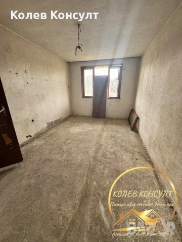 Къща село Въгларово, снимка 12 - Къщи - 53875442