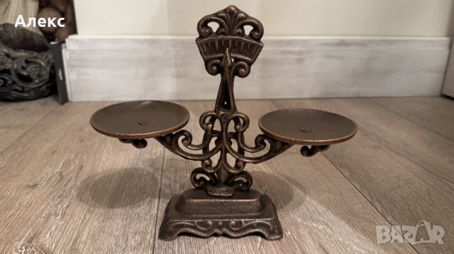 Чугунена масивна средна везна–1.36кг