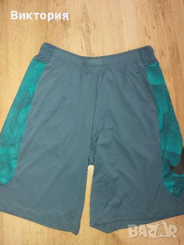 нови мъжки къси панталони nike XL , снимка 2 - Къси панталони - 45697211