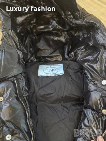 Дамско яке Prada, снимка 9 - Якета - 52463938