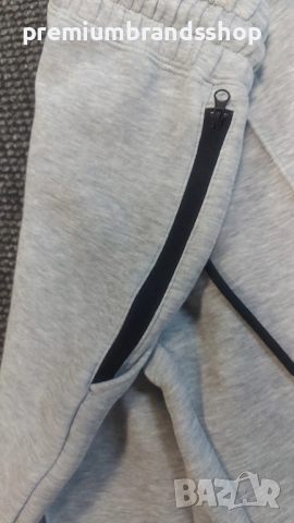 Nike tech анцуг XS дамски , снимка 4 - Спортни екипи - 52579042