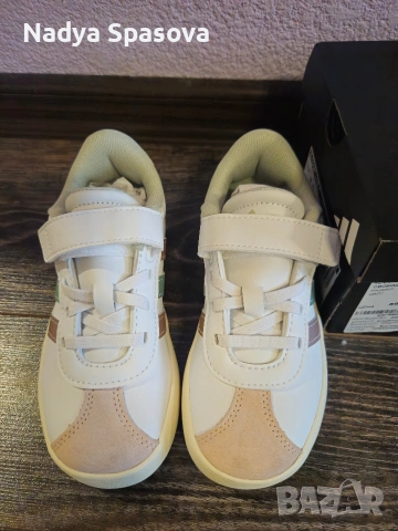 Детски маратонки Адидас, снимка 8 - Детски маратонки - 53967257