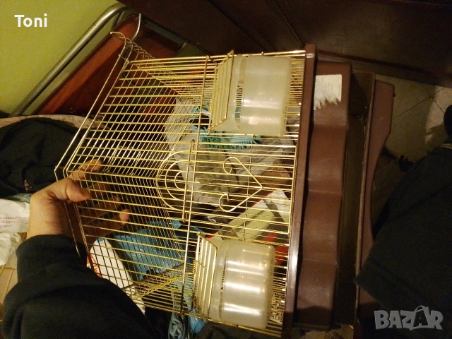 клетка за птици, цената е по договаряне 