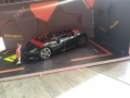 Макет на гараж с Ферари, снимка 1