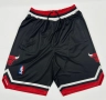 Баскетболни шорти на Чикаго Булс!, снимка 1