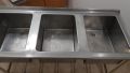 Професионална мивка с три корита неръждаема стомана с борд, снимка 1 - Обзавеждане на кухня - 45372590