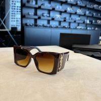 Дамски слънчеви очила YSL, снимка 4 - Слънчеви и диоптрични очила - 45667150
