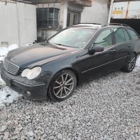 Мерцедес C 200 CDI 122 коня W203 На Части, снимка 2 - Автомобили и джипове - 45810269