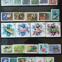 Колекция от пощенски марки на тема Флора и Фауна, снимка 3 - Филателия - 45510261