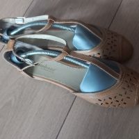 Продавам дамски сандали., снимка 1 - Сандали - 46184184
