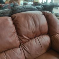 Кожен диван, снимка 3 - Дивани и мека мебел - 45370831