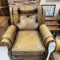 Кресло/фотьойл тип Честърфийлд, естествена кожа, цвят уиски., снимка 2 - Дивани и мека мебел - 45301518