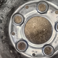 Резервна гума с джанта за Мерцедес w210, снимка 2 - Гуми и джанти - 45048090