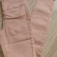 Нов розов панталон с лъскав ефект р.XS, снимка 9 - Панталони - 41748975