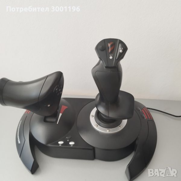 Thrustmaster T-Flight Hotas X, снимка 1