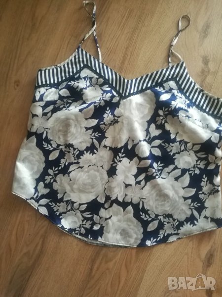 Къс сатенен потник TRIUMPH, снимка 1