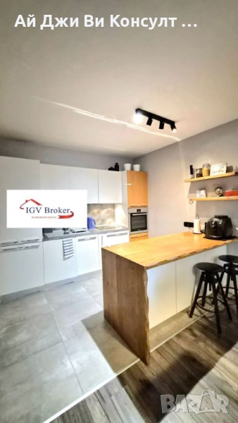 Тристаен апартамент в жк Стрелбище, снимка 1