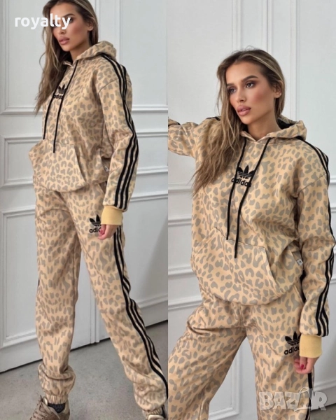 Adidas Бежов Дамски Комплект, снимка 1