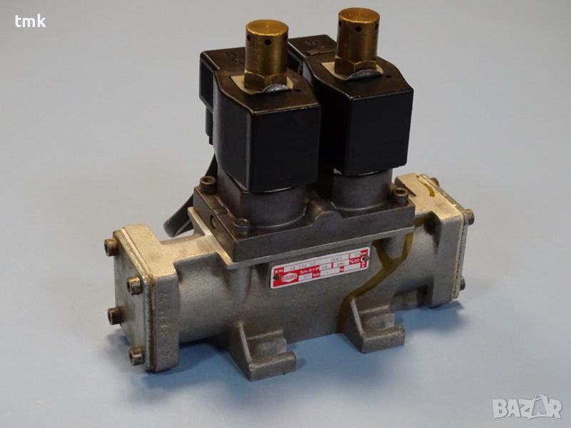 Пневматичен разпределител HERION 24724030801 pneumatic valve 24VDC, снимка 1