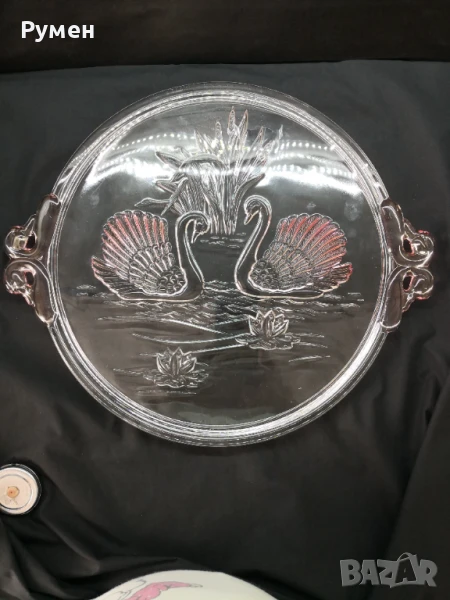 Кристален поднос Лебеди , снимка 1