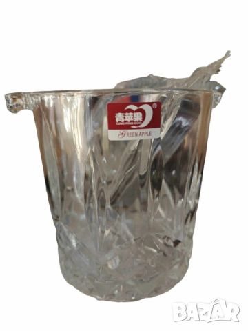 Комплект от деликатно стъкло,6 чаши и купа за лед с удобни щипки, снимка 4 - Чаши - 46397040
