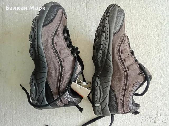 Дамски туристически обувки Bagheera –  велур и текстил, снимка 1