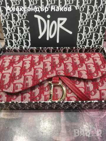 Дамско портмоне Dior , снимка 1 - Портфейли, портмонета - 47868566