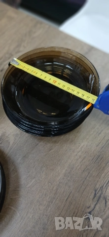 Vereco,France дуралекс сервиз за хранене в тъмно стъкло 33 части, снимка 4 - Сервизи - 52548453