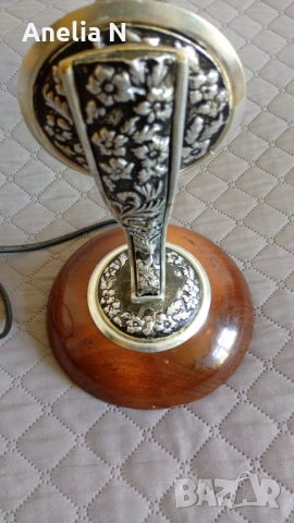 Стенна лампа