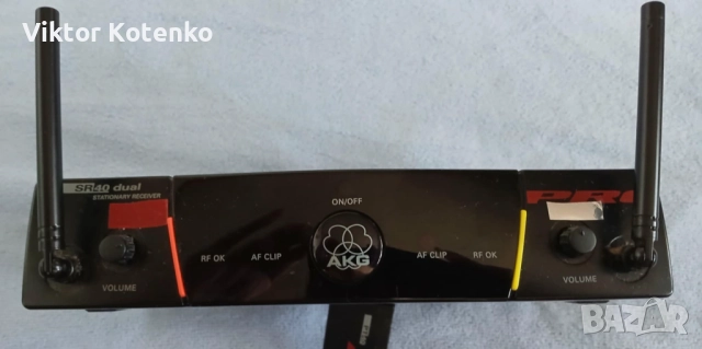 AKG Безжичен аудио приемник с два предавателя, снимка 2 - Китари - 51527358