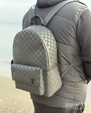 Мъжка Черна раница Louis Vuitton /SG88-8