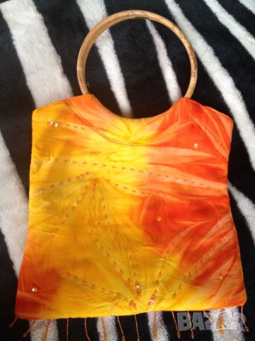 Лятна чантичка Saison seche дървени дръжки текстил оранжево жълто, снимка 3 - Чанти - 45745699
