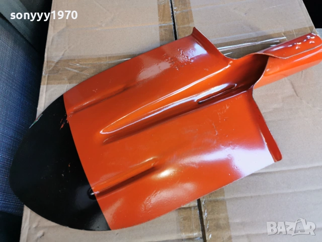 ЛОПАТА НОВА-ОРАНЖЕВА ПРАВА 1103261742