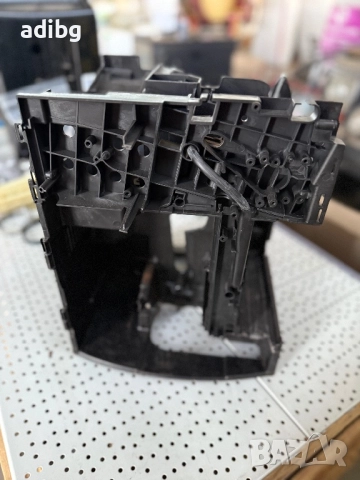 Кош - Delonghi ESAM Delonghi Magnifica, снимка 3 - Кафемашини - 52659060