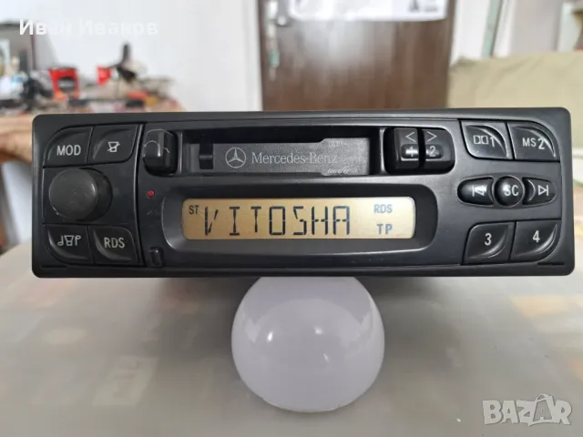 Mercedes-Benz Audio 5 - оригинален радиокасетофон, снимка 1 - Аксесоари и консумативи - 49469392