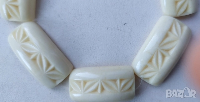 Гривна от слонова кост , снимка 2 - Гривни - 51777740