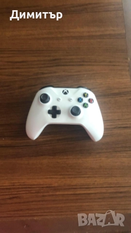 Xbox One S + инсталирани 26 игри, снимка 2 - Xbox конзоли - 52676518